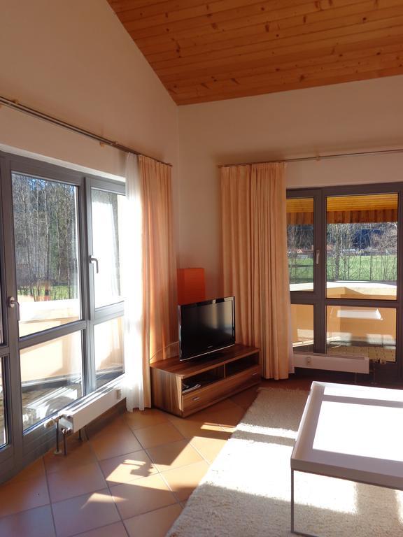 Sportpark Fischen Ferienwohnung 费斯恩 客房 照片
