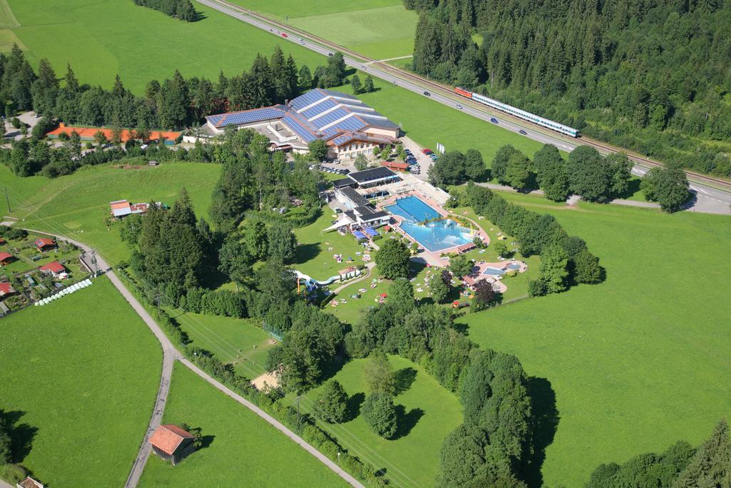 Sportpark Fischen Ferienwohnung 费斯恩 客房 照片